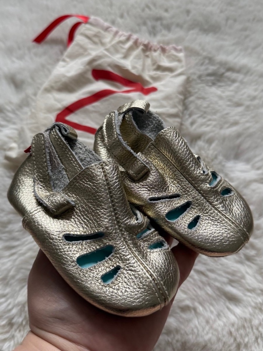 Zutano Oyster Bay Metallic Gold Leather Sandal 24 Months